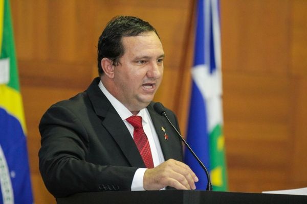 Deputado Valdir Barranco volta ao semi-intensivo para monitoramento da capacidade respiratória