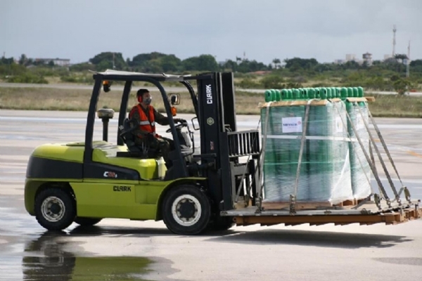 Governo Federal envia 340 cilindros de oxigênio a MT neste domingo pela FAB