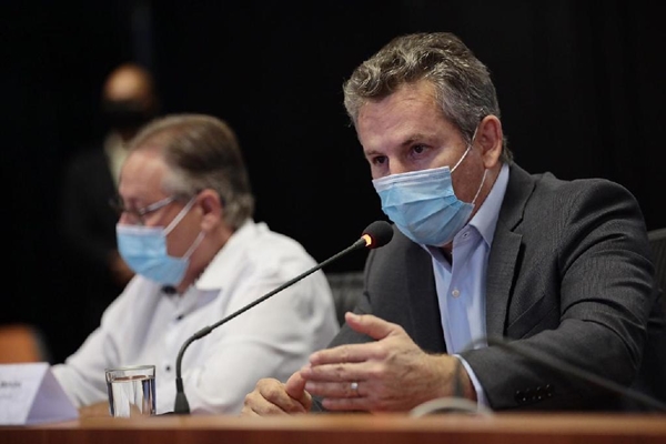 Mauro Mendes anuncia compra de 1,2 milhão de doses da vacina Sputnik V contra covid